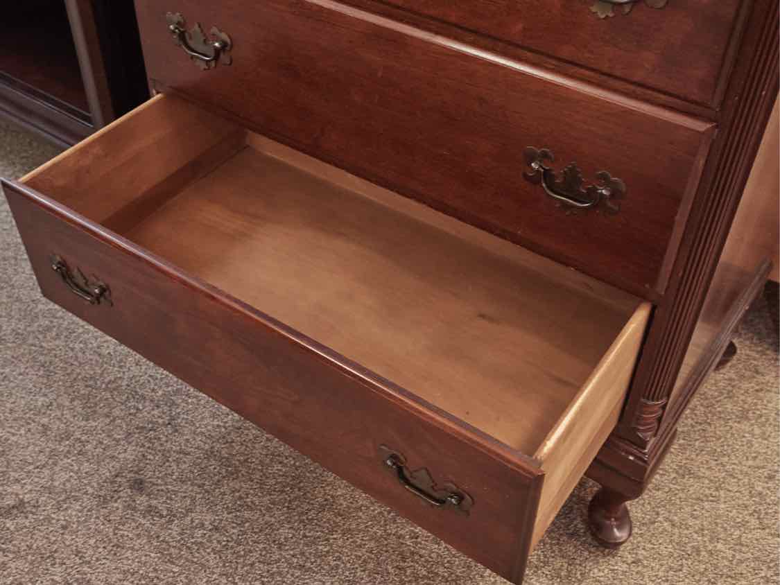Mahogany Chippendale Style Chest w/5 Drawers & Brass Hardware