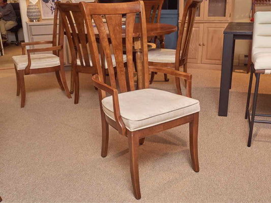 Set Of Stanley Maple 2 Arm & 4 Side  Dining Chairs