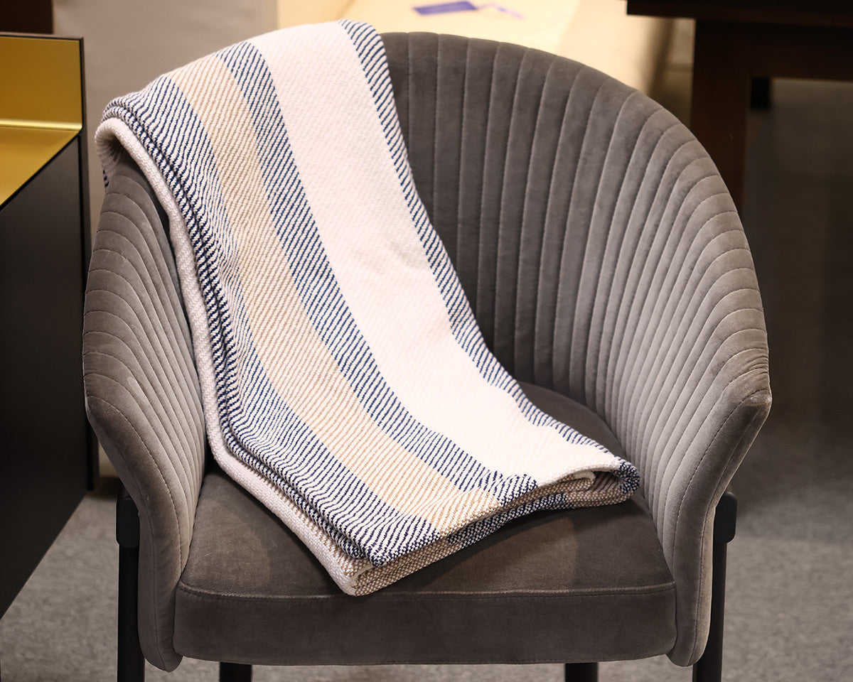 Bedford Collection Oak Bluff Dune Throw