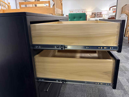 Yutsy Woodworking 'Coronado' 8-Drawer Dresser