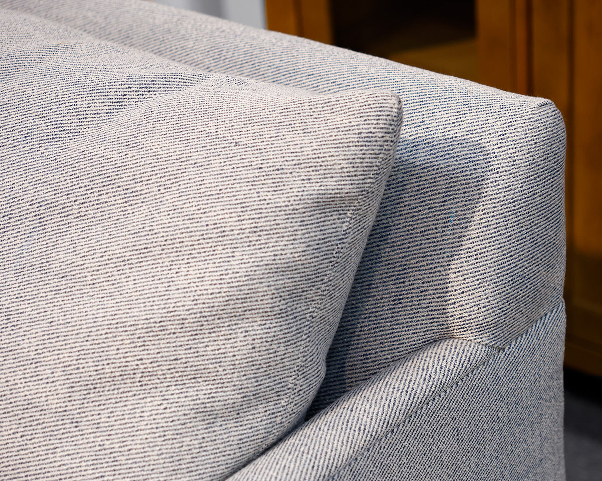 Lee Industries Two-Piece Sectional