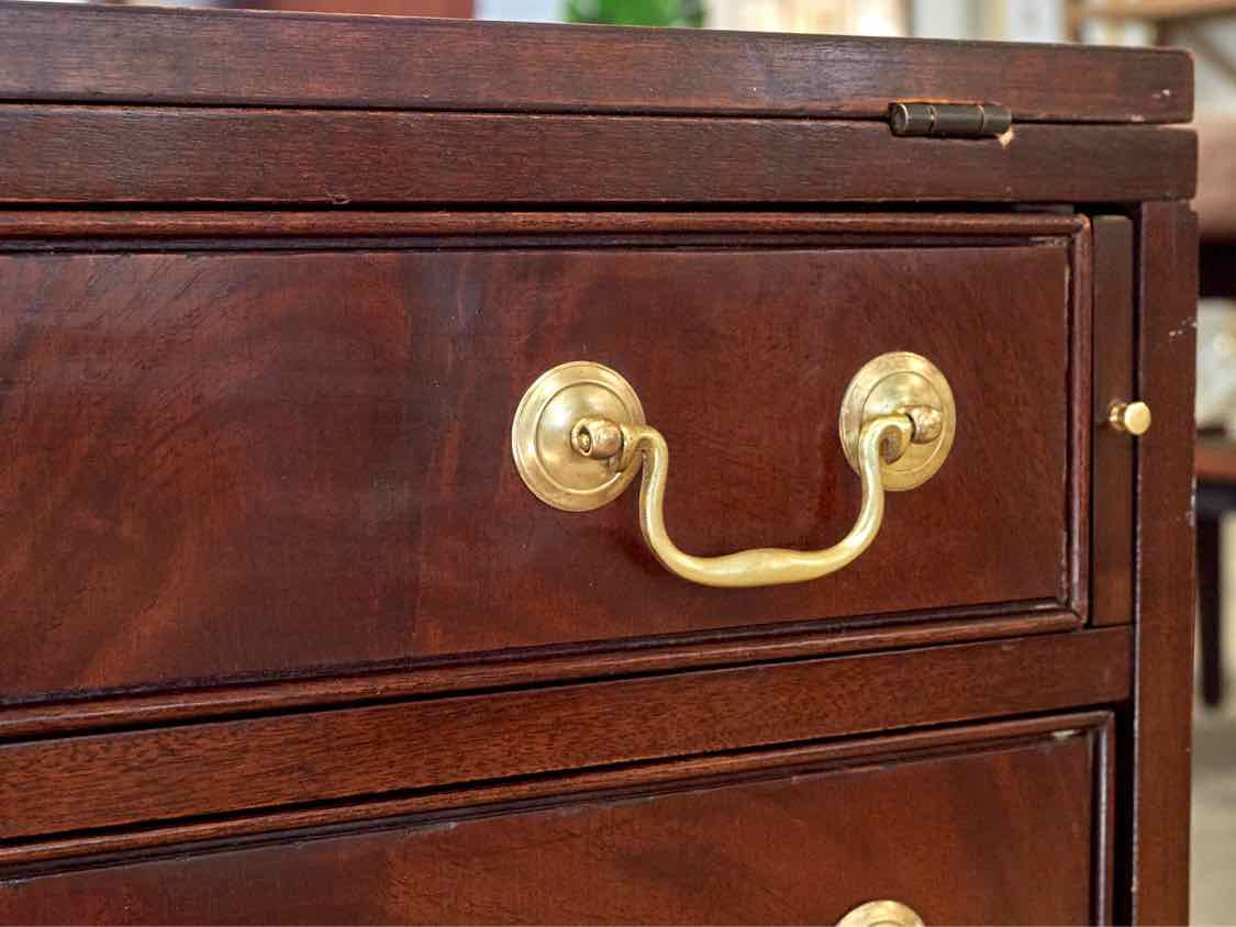 Jasper Cabinet Mahogany Server with Folding Extension Top