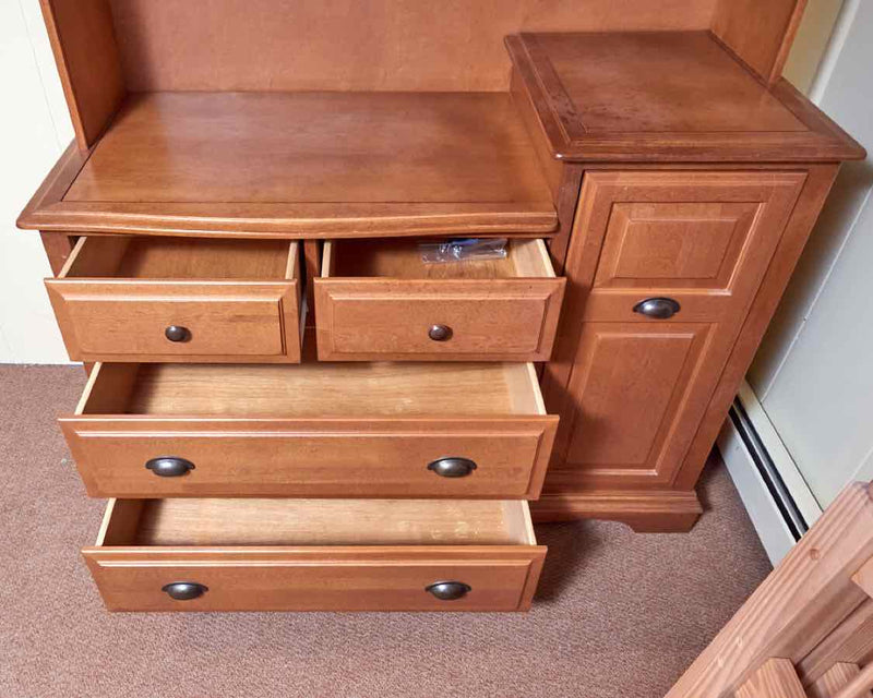 Ragazzi Maple 6 Drawer 2 Shelf  Changing Table/Chest With Hutch