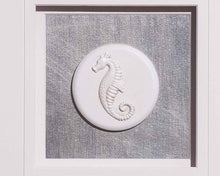 Seahorse Intaglio Double Matt In Black Frame