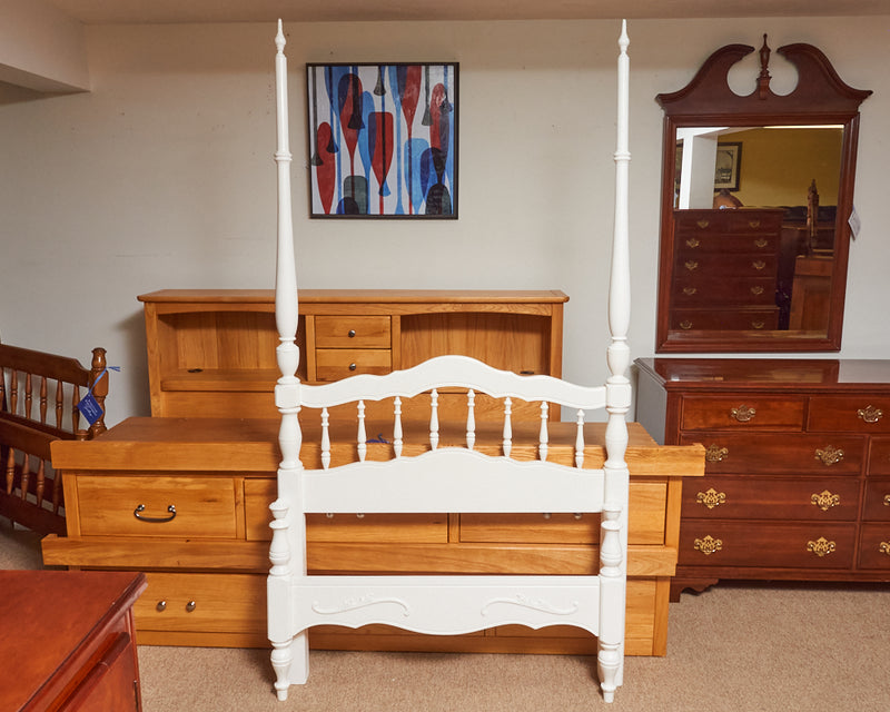 Ivory 2 Post Twin Bed