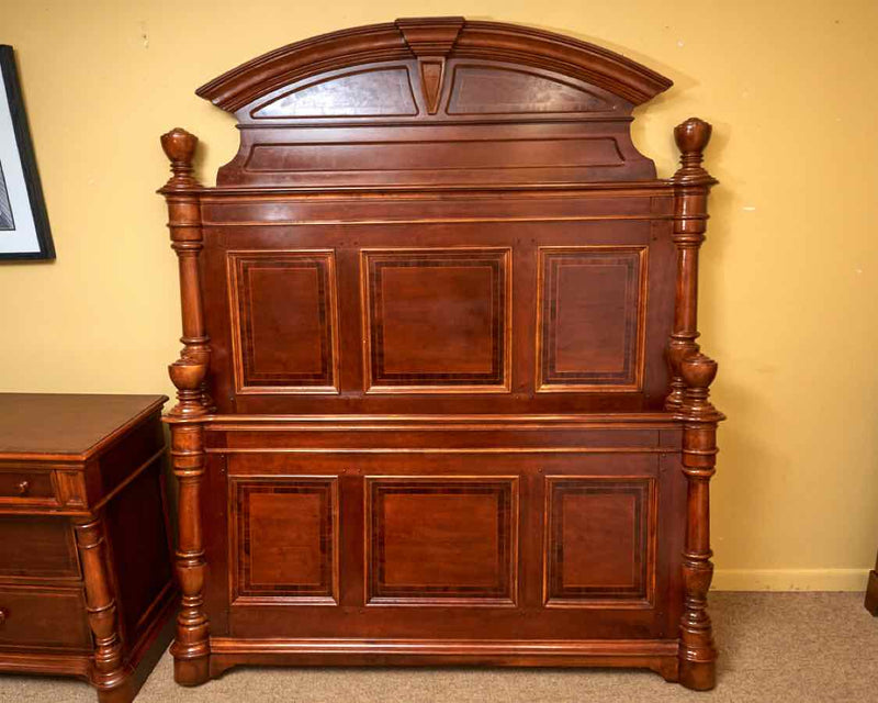 Victorian Style Cherry Finish 3 Panel With Posts Accents Queen Bed