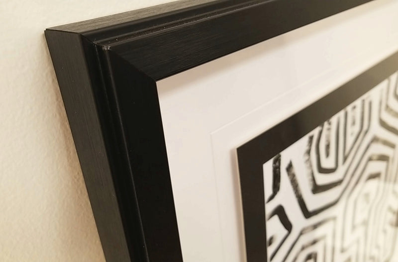Black & White Abstract Wall Decor