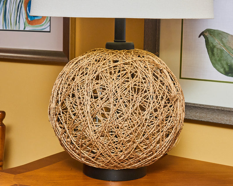 Natural Rattan Woven Sphere Table Lamp